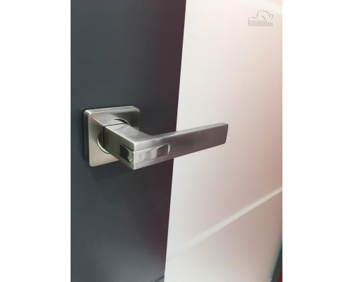 Дверь Belwooddoors Межкомнатная дверь Arvika глухая Эмаль жемчуг Дверь Belwooddoors Межкомнатная дверь Arvika глухая Эмаль жемчуг