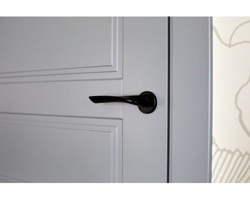 Дверь Belwooddoors Межкомнатная дверь Инари глухая Эмаль жемчуг