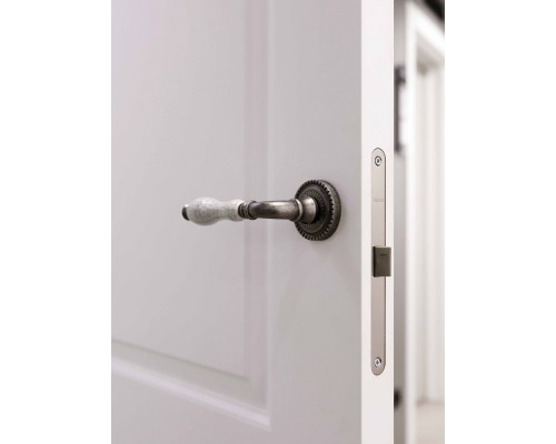 Дверь Belwooddoors Межкомнатная дверь Alta глухая Эмаль белый Дверь Belwooddoors Межкомнатная дверь Alta глухая Эмаль белый
