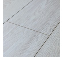 Ламинат ПЕРВАЯ УРАЛЬСКАЯ 832 Дуб светлый/ Oak light 4V 1292x194x8