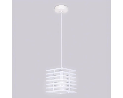 Подвесной светильник Ambrella light Traditional TR8410 Подвесной светильник Ambrella light Traditional TR8410