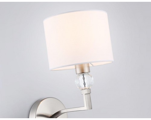 Подвесная люстра Ambrella Light High Light Classic LH71131 Подвесная люстра Ambrella Light High Light Classic LH71131
