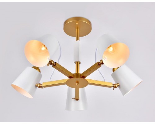 Потолочная люстра Ambrella light Traditional TR3101 Потолочная люстра Ambrella light Traditional TR3101