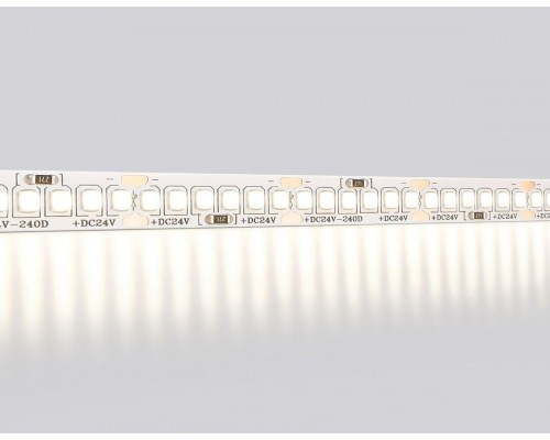 Светодиодная лента Ambrella Light 22W/m 240LED/m 2835SMD дневной белый 5M GS3502 Светодиодная лента Ambrella Light 22W/m 240LED/m 2835SMD дневной белый 5M GS3502