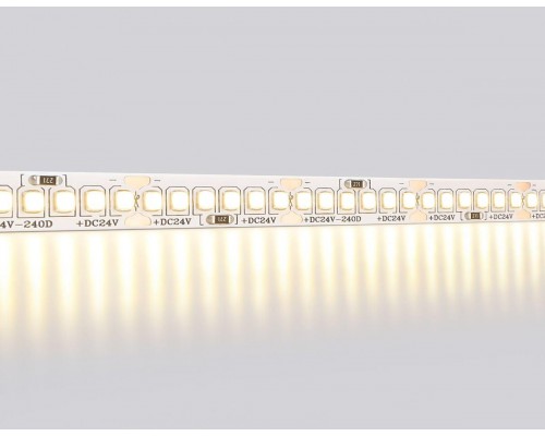 Светодиодная лента Ambrella Light 22W/m 240LED/m 2835SMD теплый белый 5M GS3501 Светодиодная лента Ambrella Light 22W/m 240LED/m 2835SMD теплый белый 5M GS3501