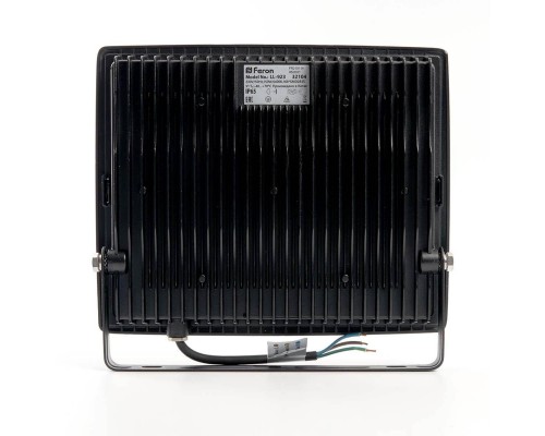 Светодиодный прожектор Feron LL923 150W 32104 Светодиодный прожектор Feron LL923 150W 32104
