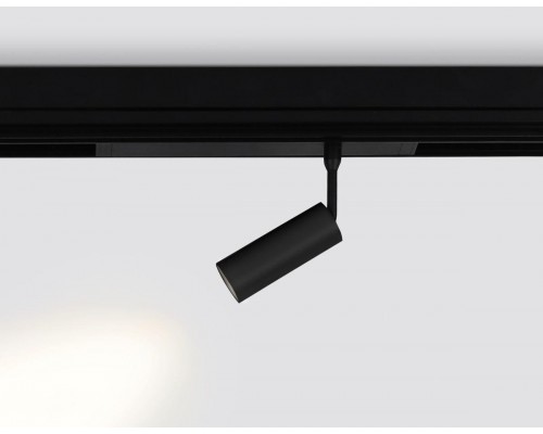 Трековый светодиодный светильник Ambrella Light Track System Magnetic 220V GL1202 Трековый светодиодный светильник Ambrella Light Track System Magnetic 220V GL1202
