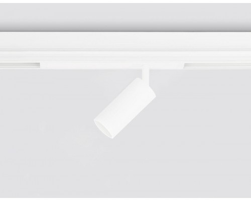 Трековый светодиодный светильник Ambrella Light Track System Magnetic 220V GL1211 Трековый светодиодный светильник Ambrella Light Track System Magnetic 220V GL1211