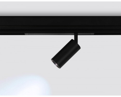 Трековый светодиодный светильник Ambrella Light Track System Magnetic 220V GL1212 Трековый светодиодный светильник Ambrella Light Track System Magnetic 220V GL1212