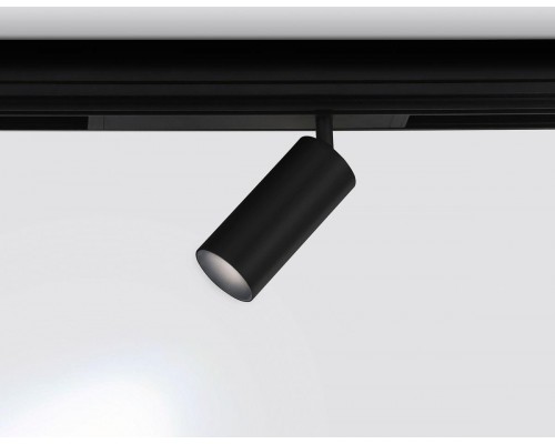 Трековый светодиодный светильник Ambrella Light Track System Magnetic 220V GL1222 Трековый светодиодный светильник Ambrella Light Track System Magnetic 220V GL1222