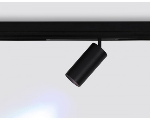 Трековый светодиодный светильник Ambrella Light Track System Magnetic 220V GL1232 Трековый светодиодный светильник Ambrella Light Track System Magnetic 220V GL1232