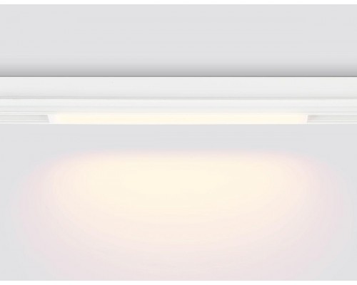 Трековый светодиодный светильник Ambrella Light Track System Magnetic 220V GL1271 Трековый светодиодный светильник Ambrella Light Track System Magnetic 220V GL1271