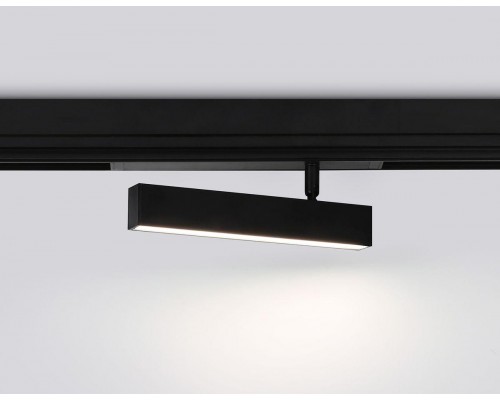 Трековый светодиодный светильник Ambrella Light Track System Magnetic 220V GL1322 Трековый светодиодный светильник Ambrella Light Track System Magnetic 220V GL1322